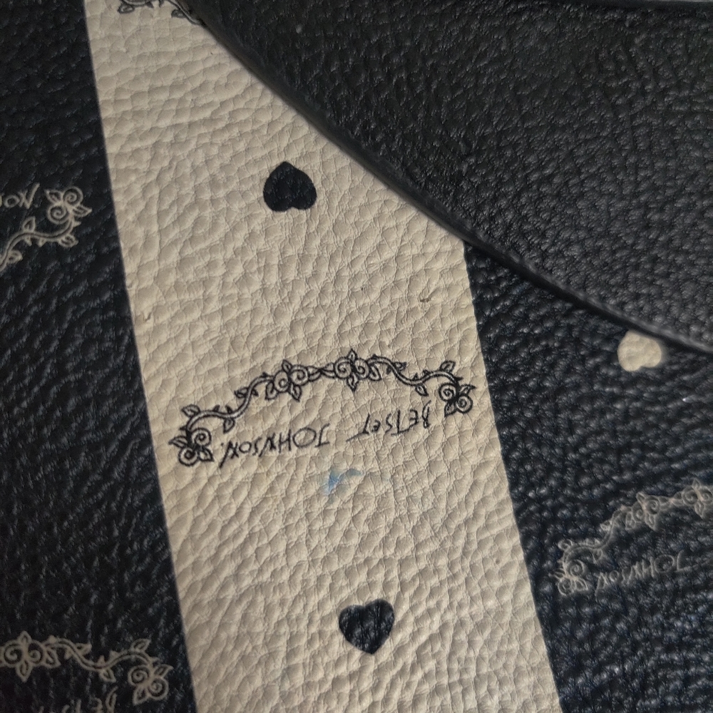 Betsey Johnson Purse - Picture 3 of 5